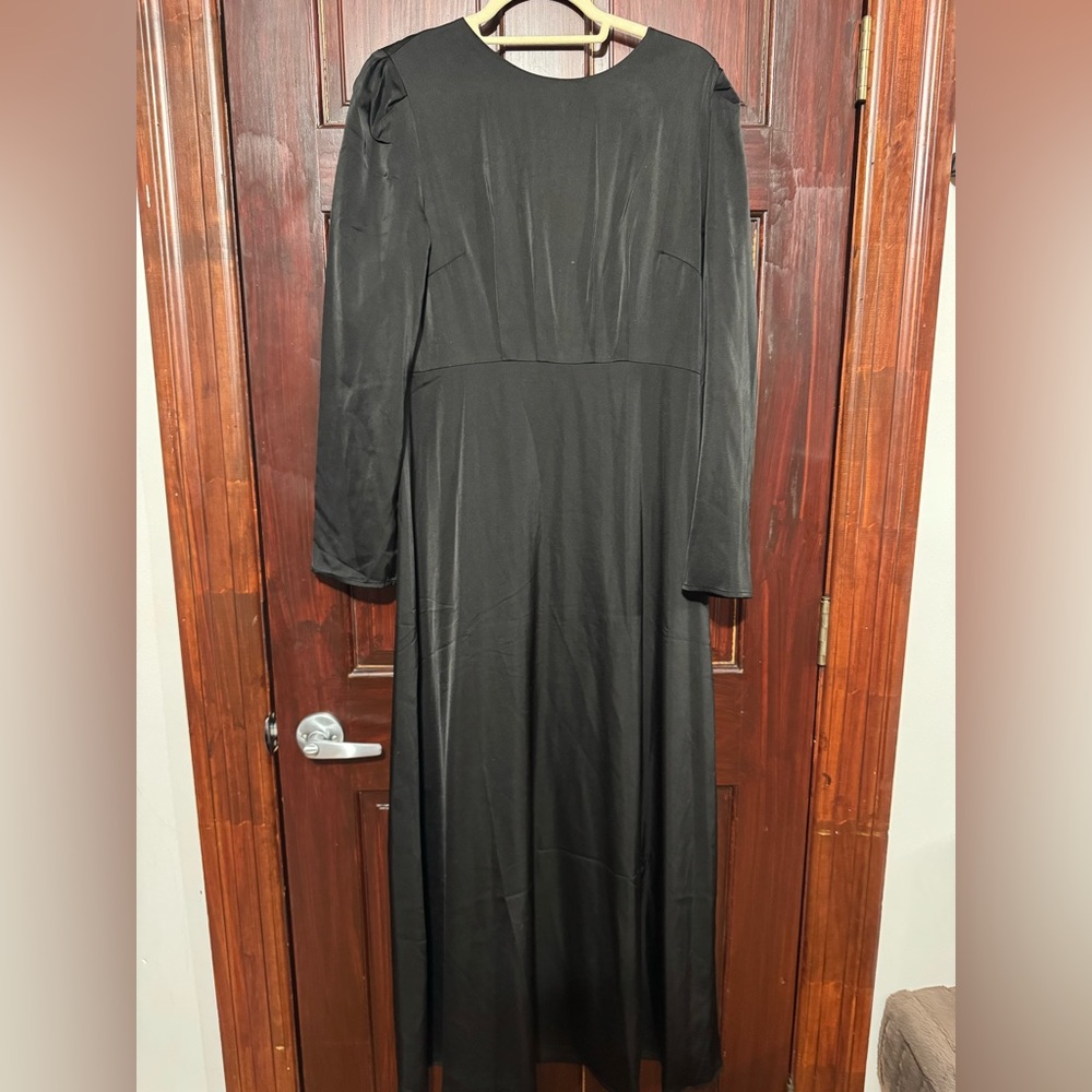 Elegant Black Long Sleeve Dress